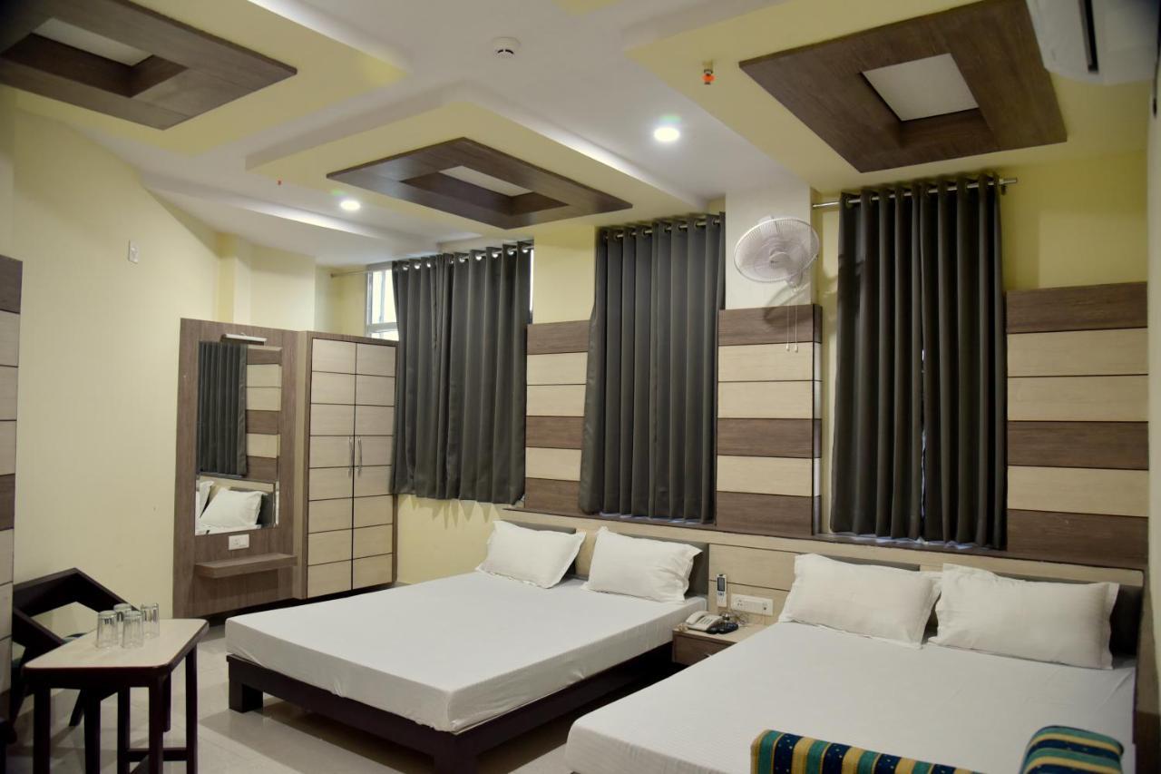 Hotel Shri Gourav Bikaner Esterno foto