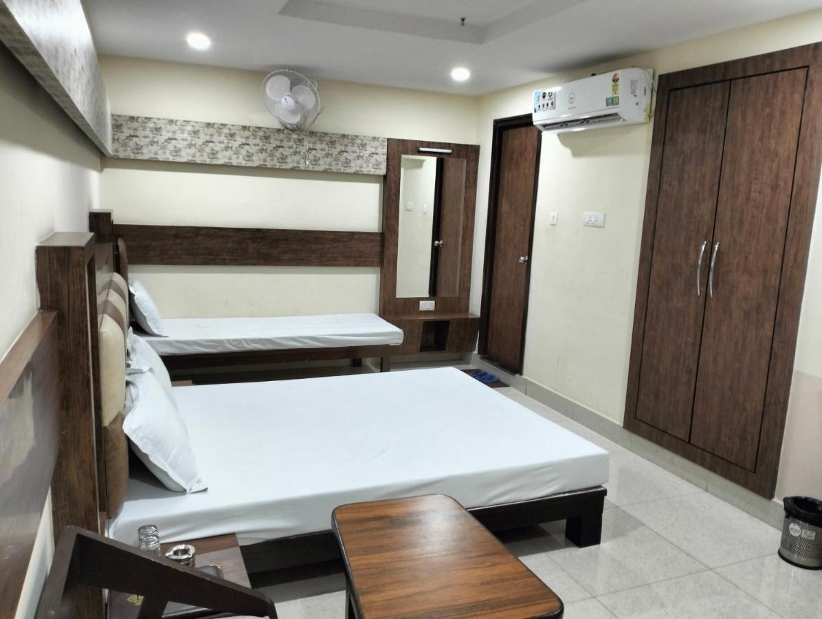 Hotel Shri Gourav Bikaner Esterno foto
